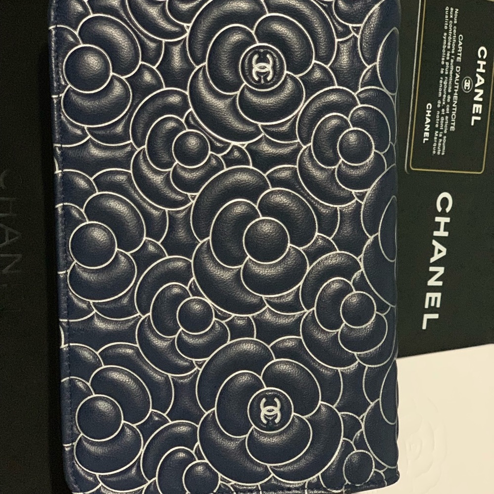 ❌SOLD❌Chanel WOC Camilla - Picture 6 of 8